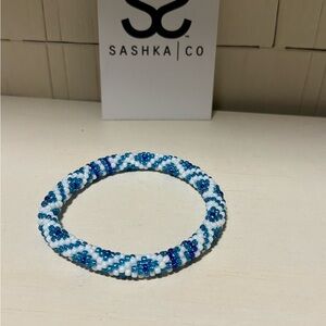Sashka co bracelet one size fit most.